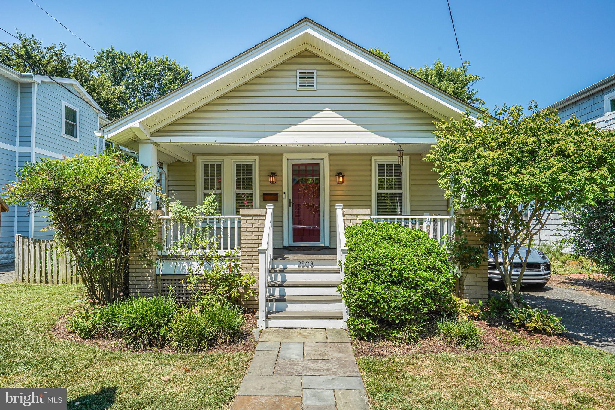 2508 Terrett Ave