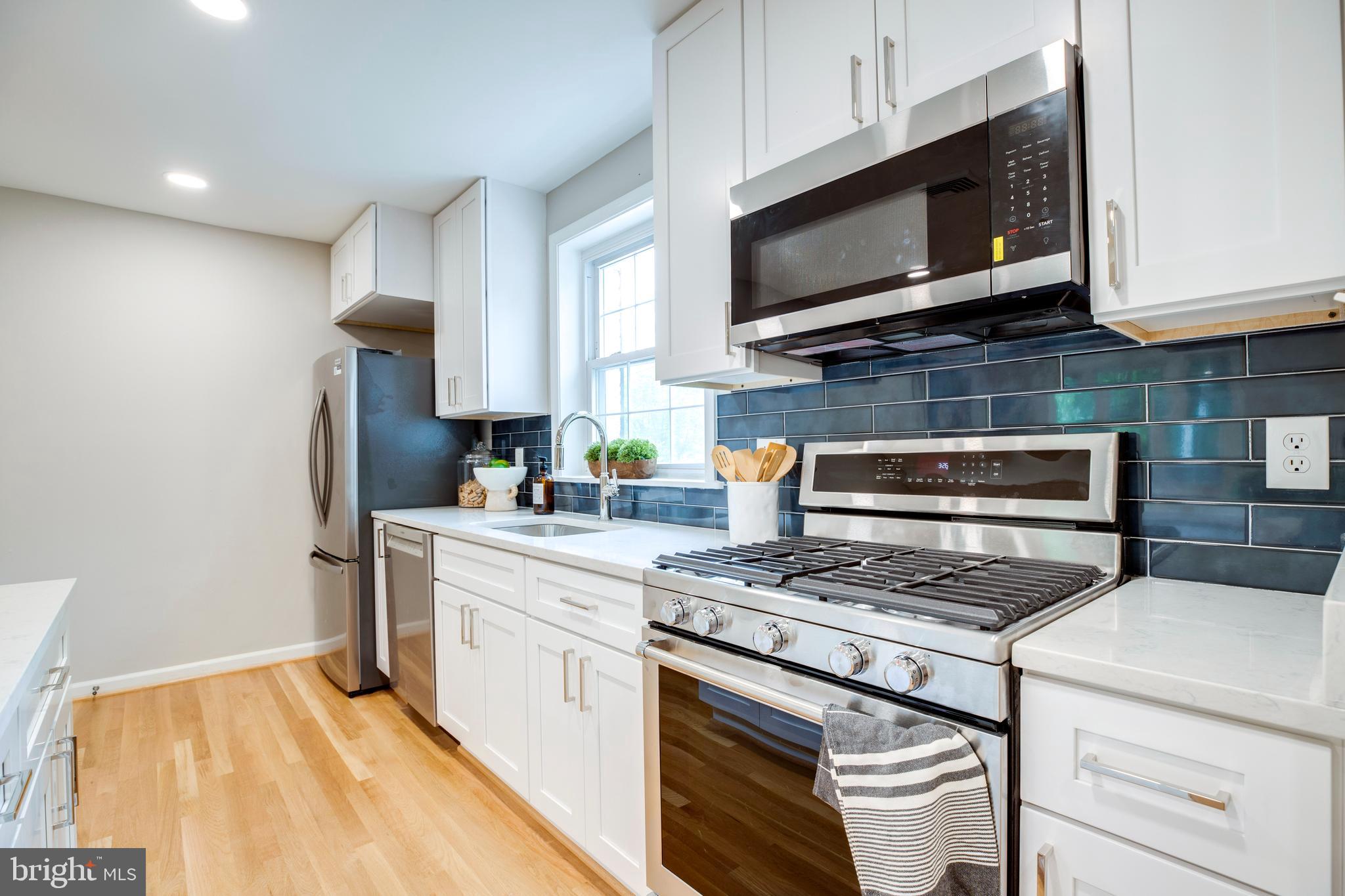 3306 LANDOVER STREET