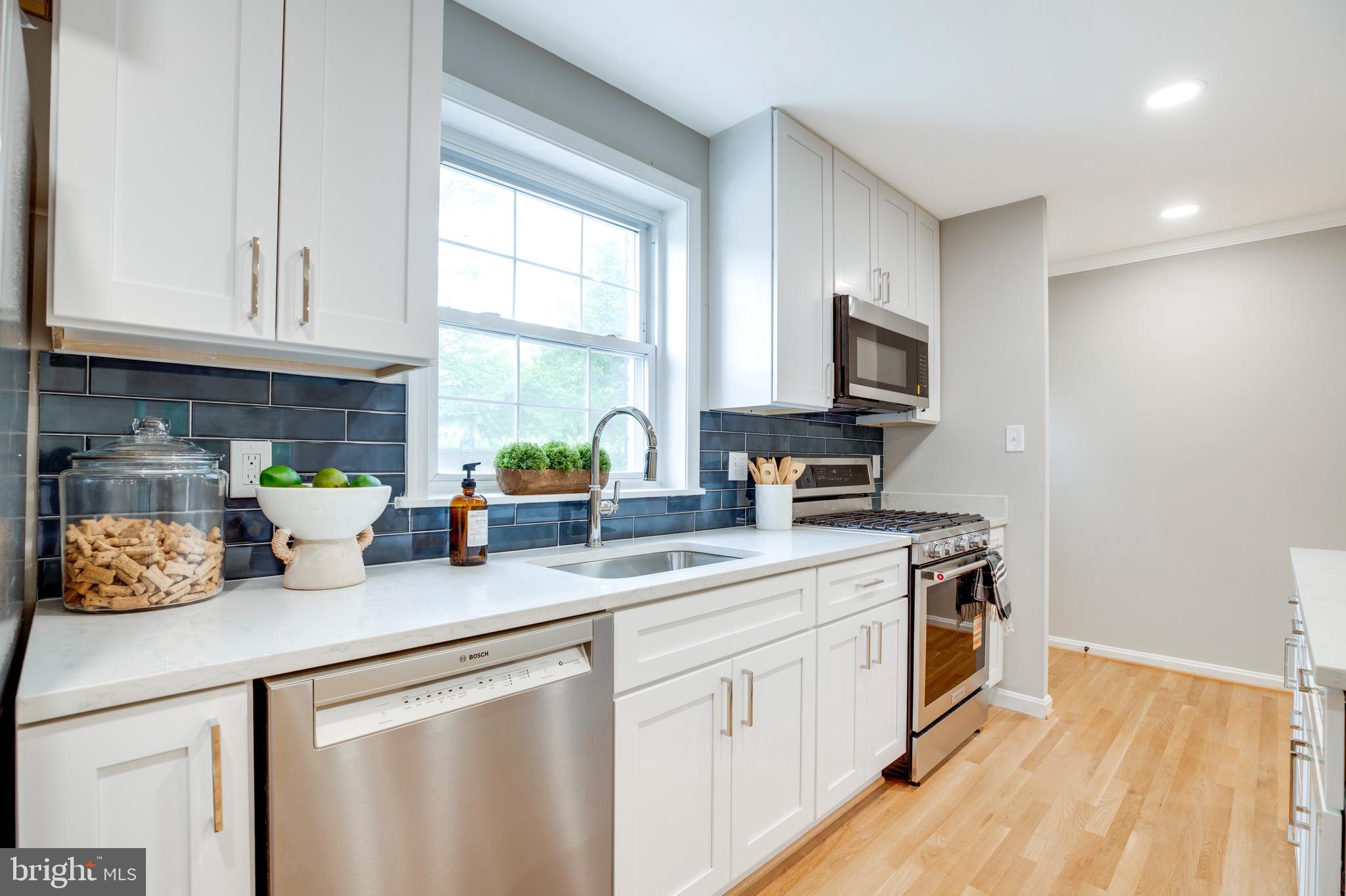 3306 LANDOVER STREET