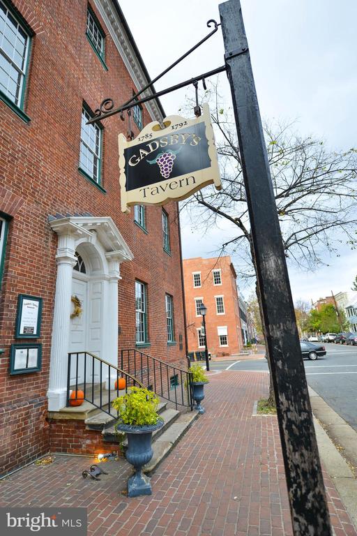 2404 KING STREET