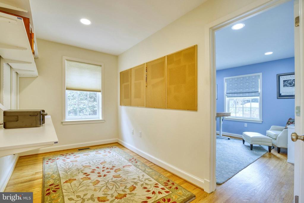 312 N VAN BUREN STREET