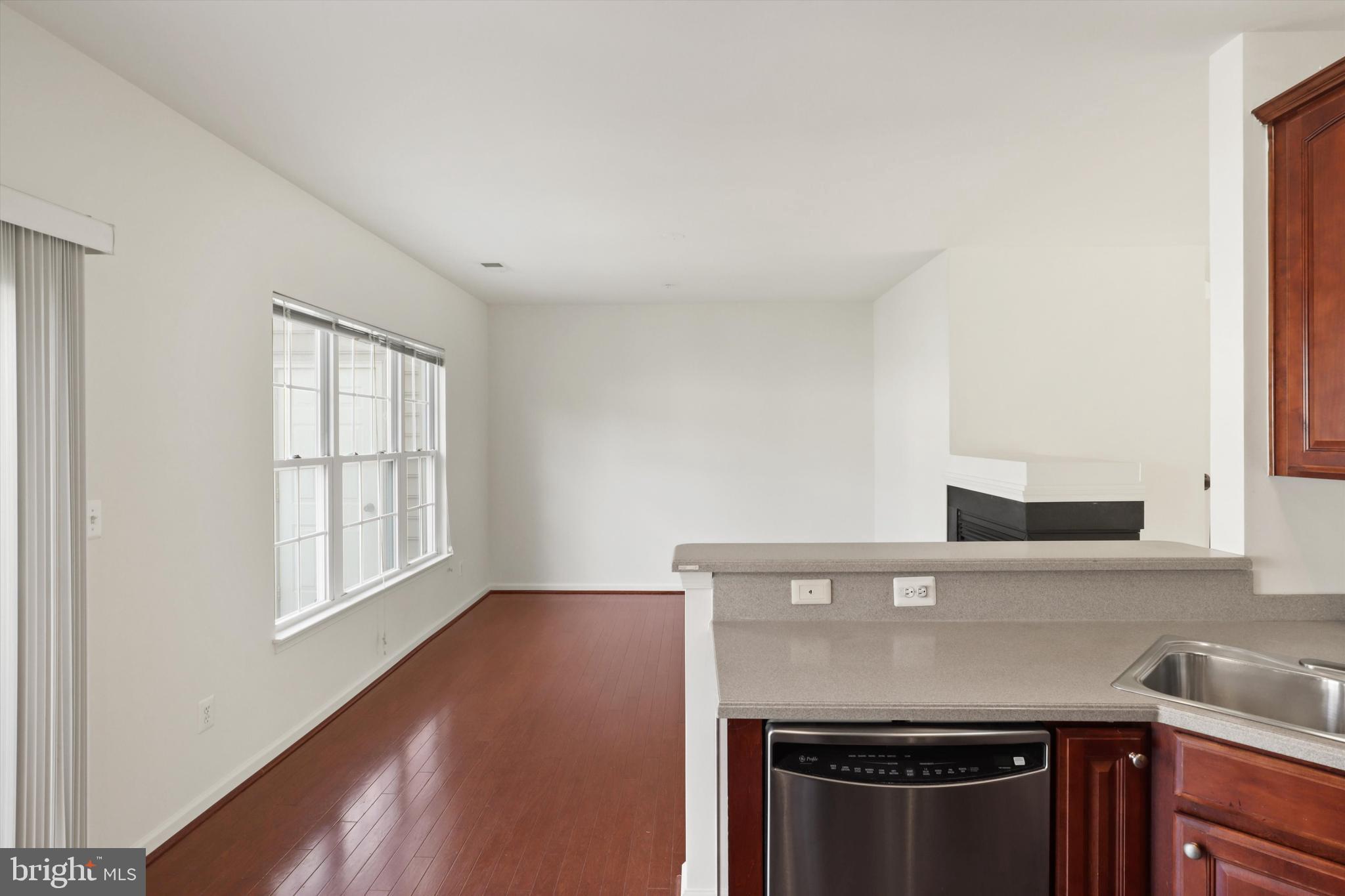 4457-B Beacon Grove Cir #705b