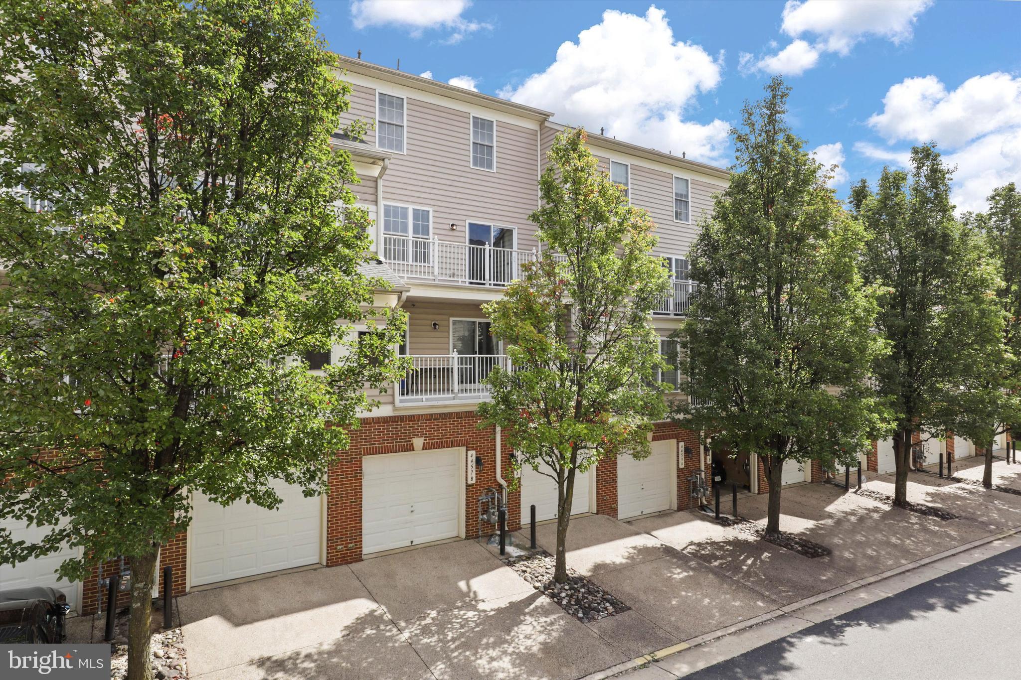 4457-B Beacon Grove Cir #705b