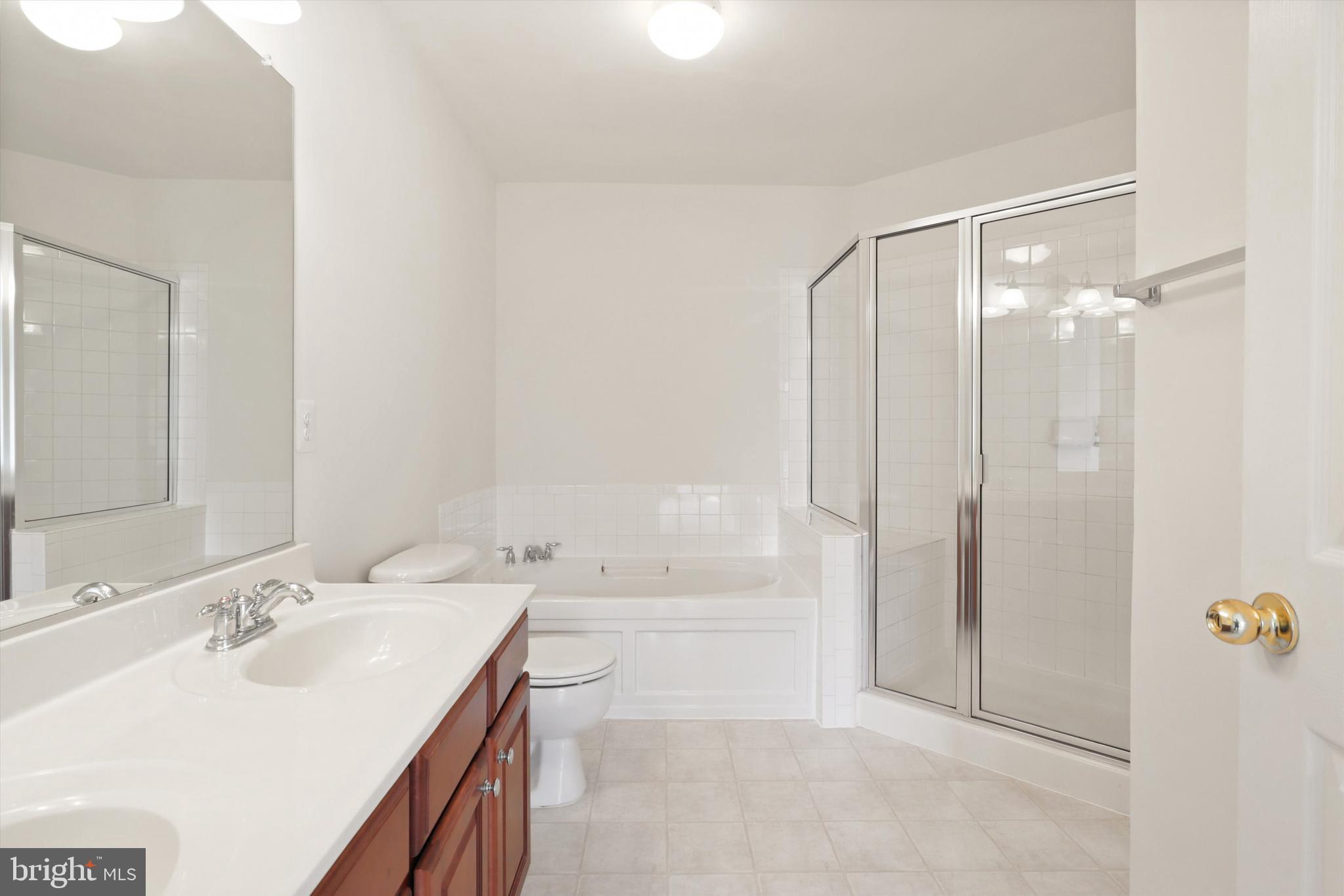 4457-B Beacon Grove Cir #705b