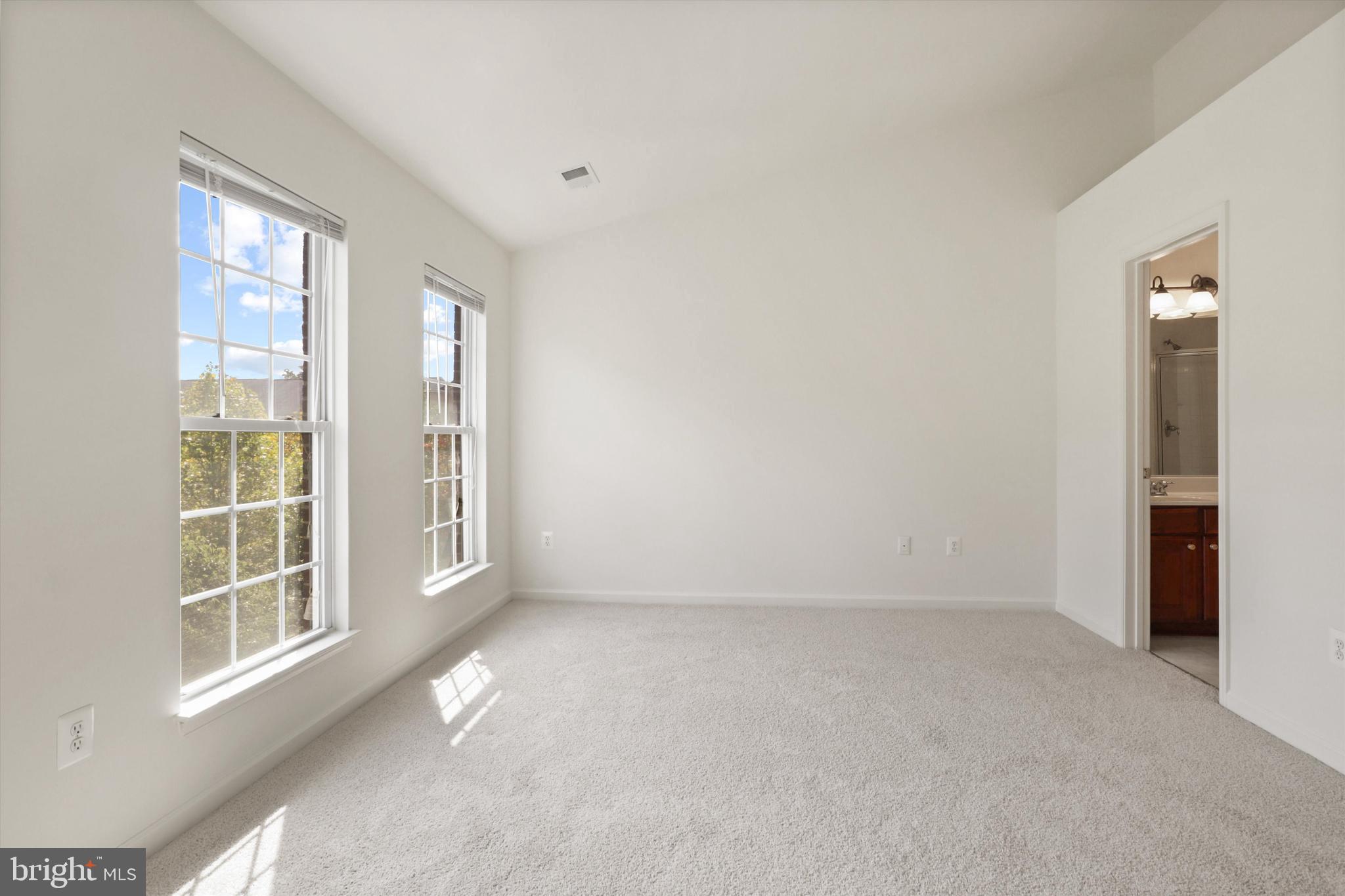 4457-B Beacon Grove Cir #705b