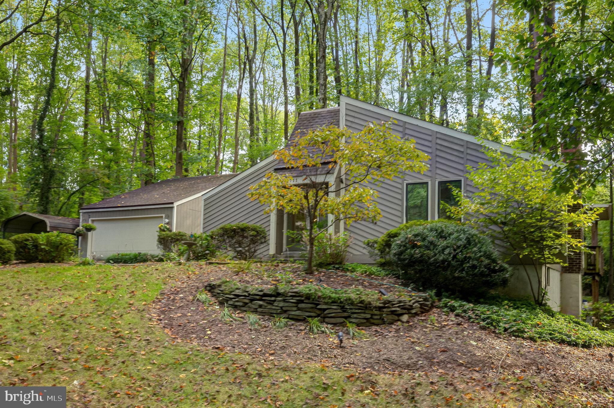 12711 Sabastian Dr