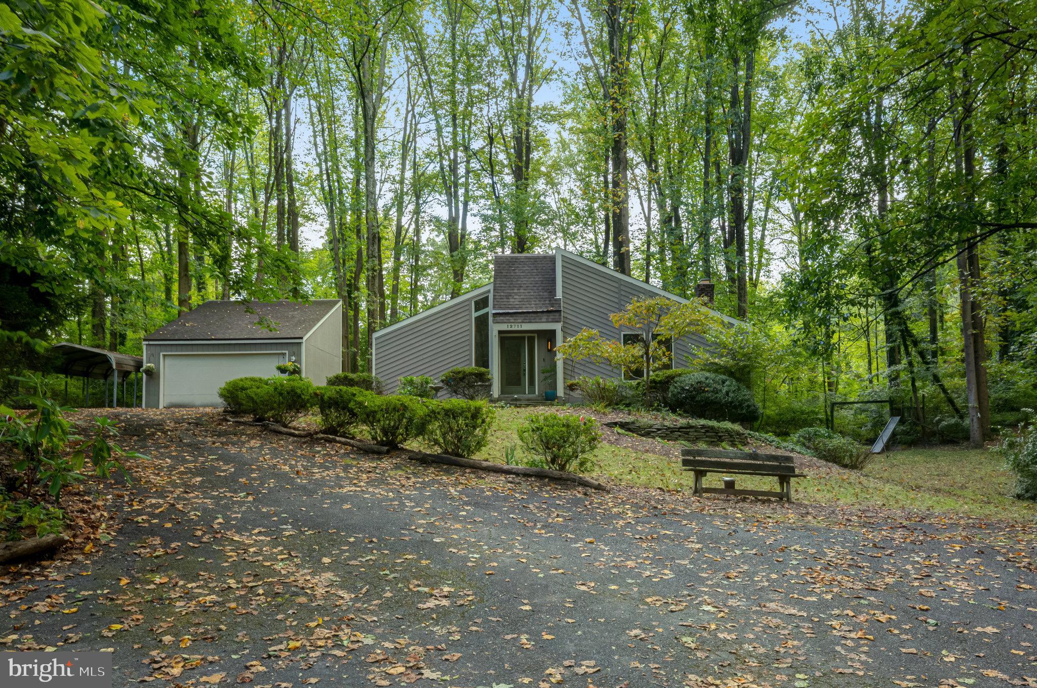 12711 Sabastian Dr