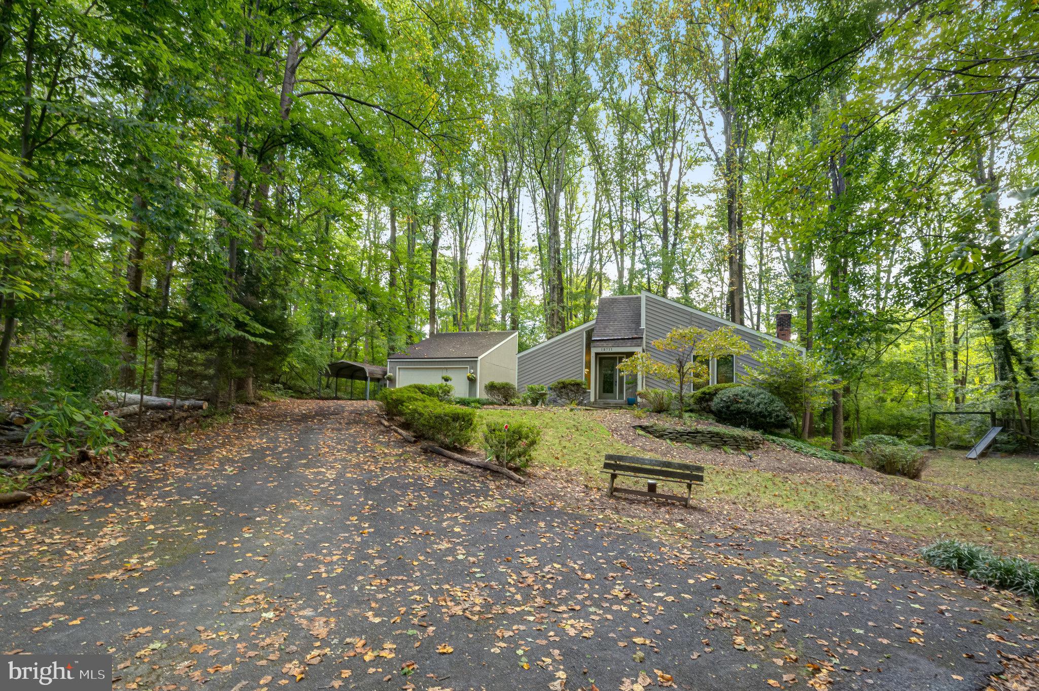 12711 Sabastian Dr