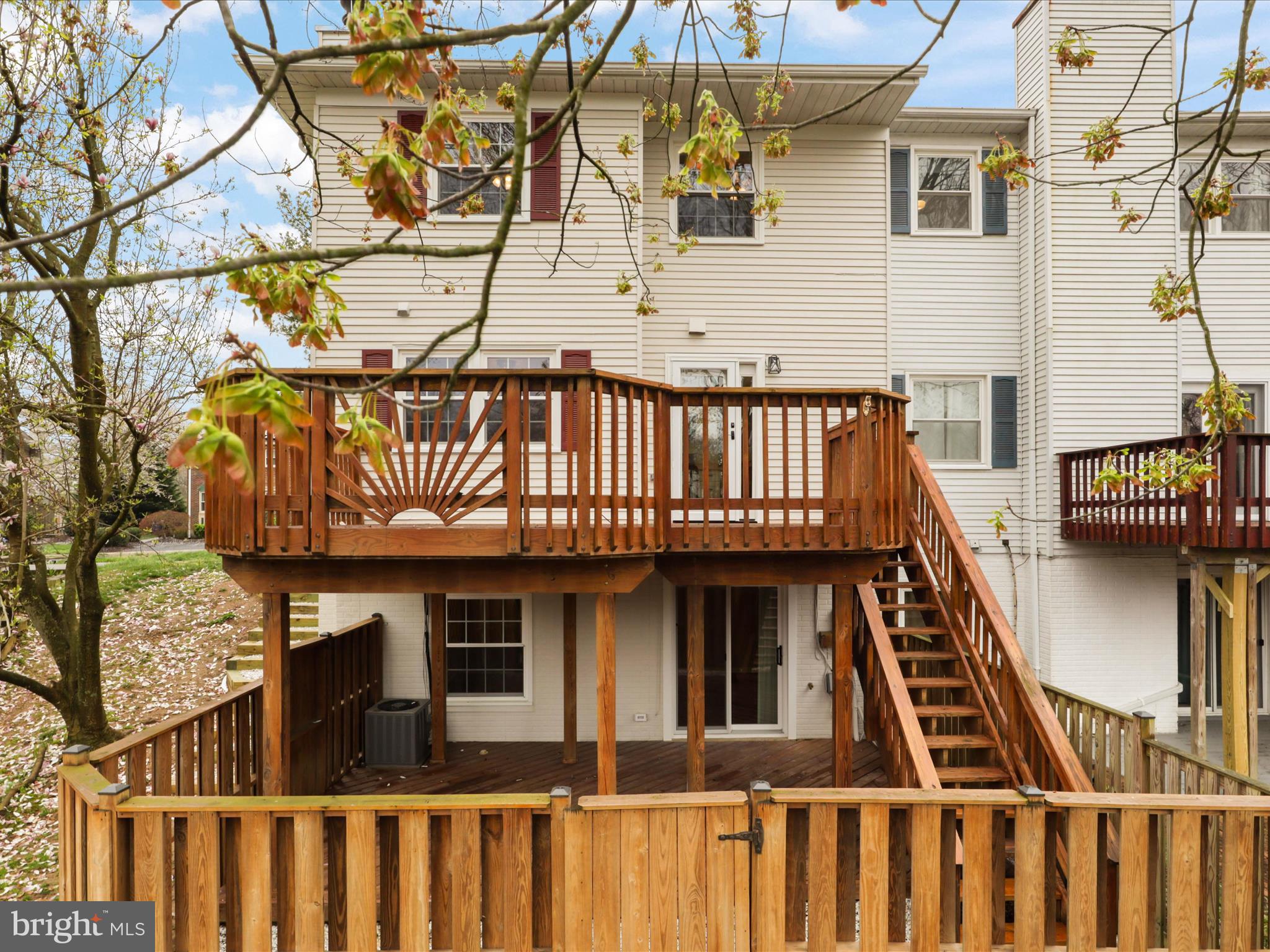 7110 Captains Cove Ct