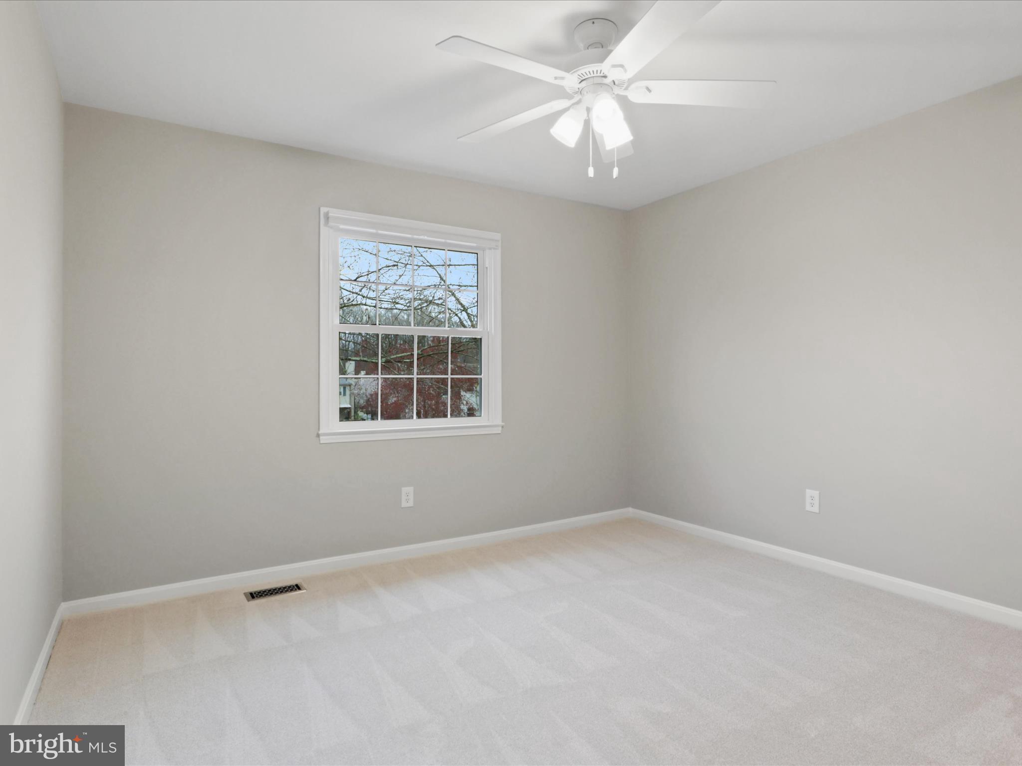 7110 Captains Cove Ct