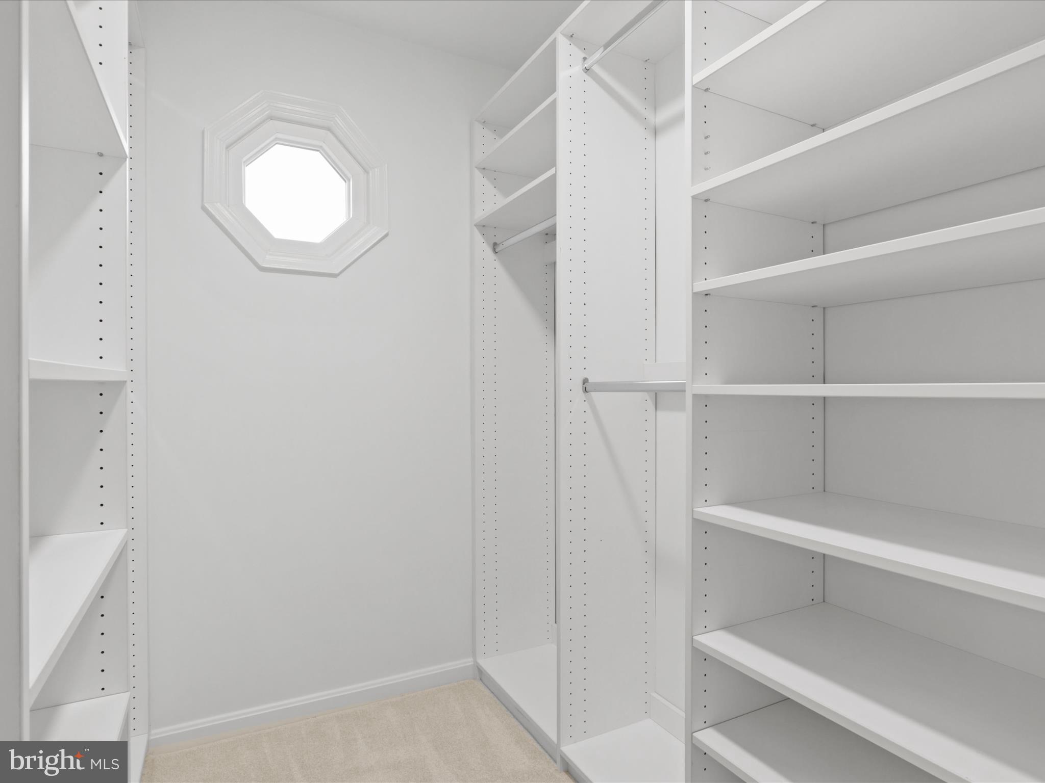 7110 Captains Cove Ct