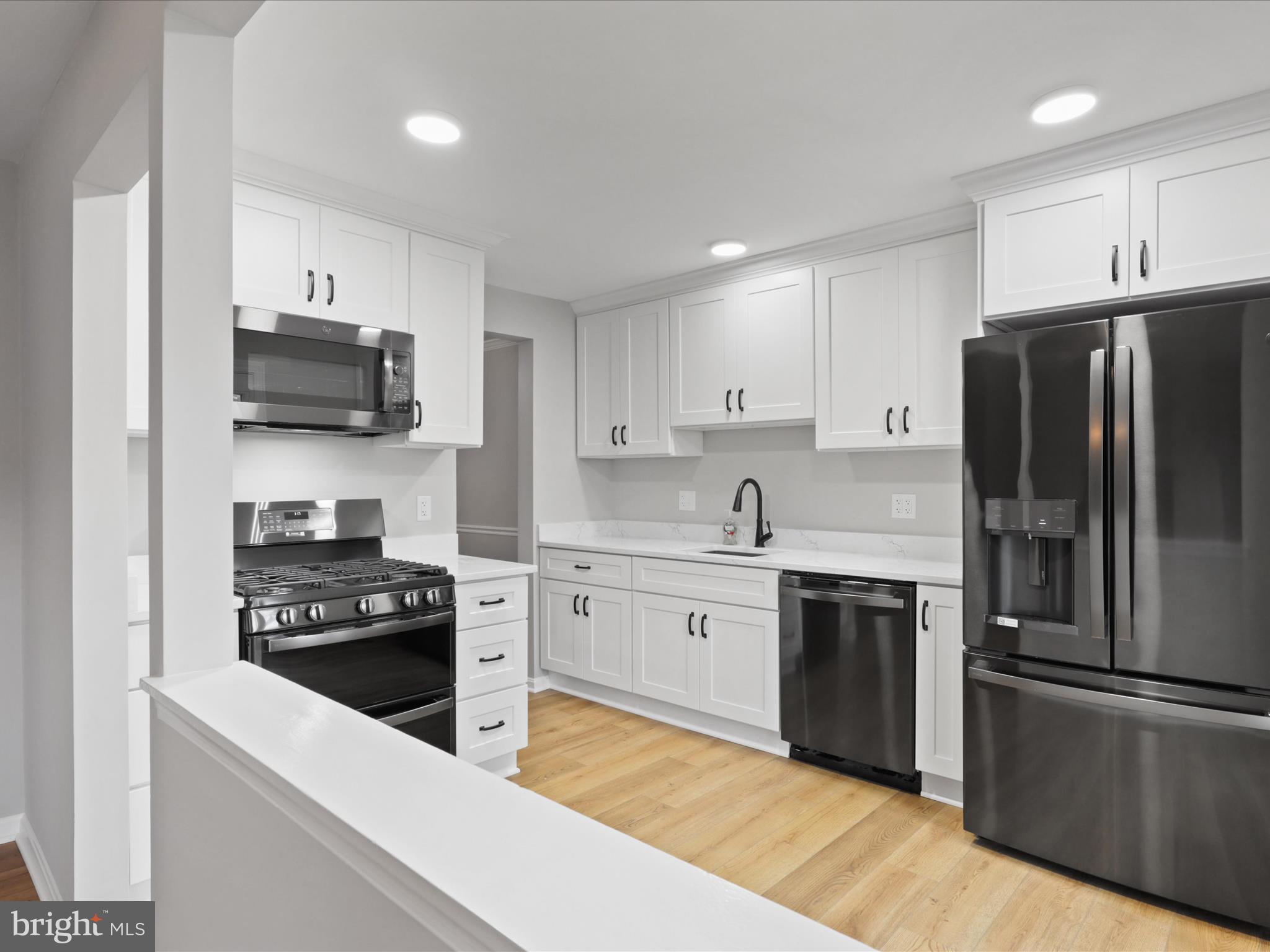 7110 Captains Cove Ct