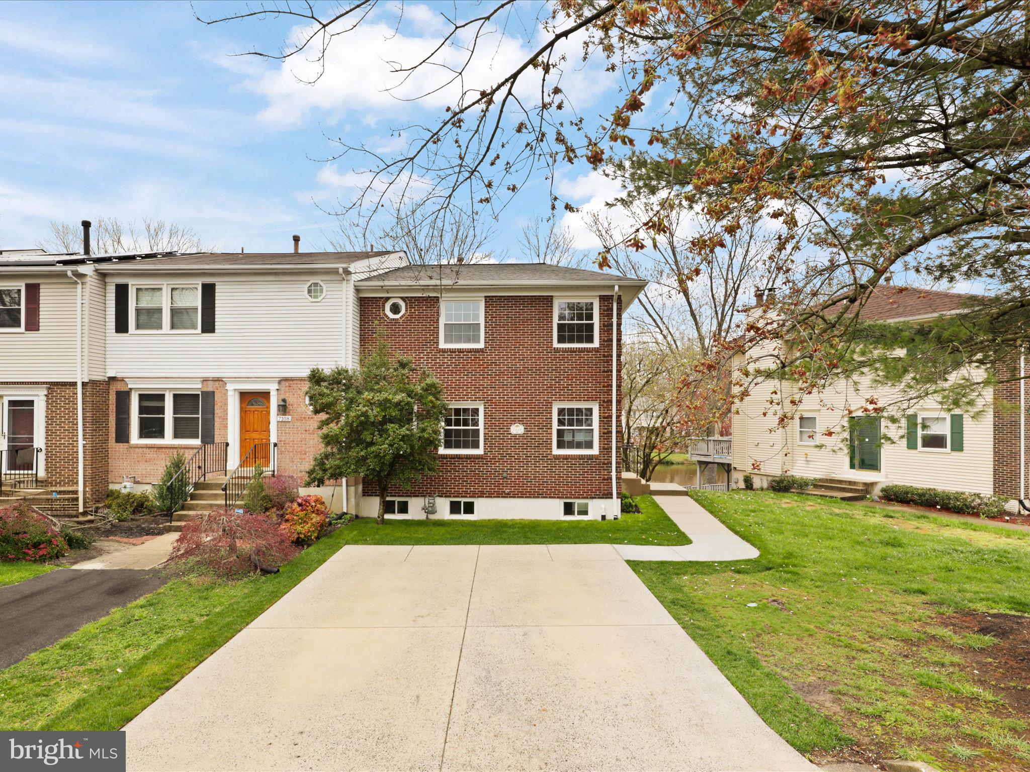 7110 Captains Cove Ct