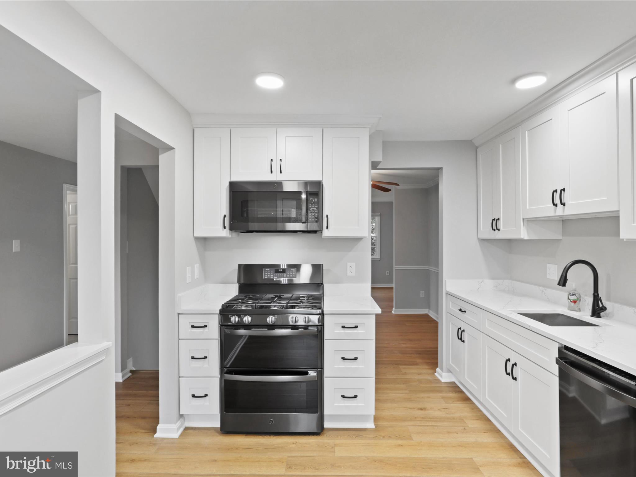 7110 Captains Cove Ct