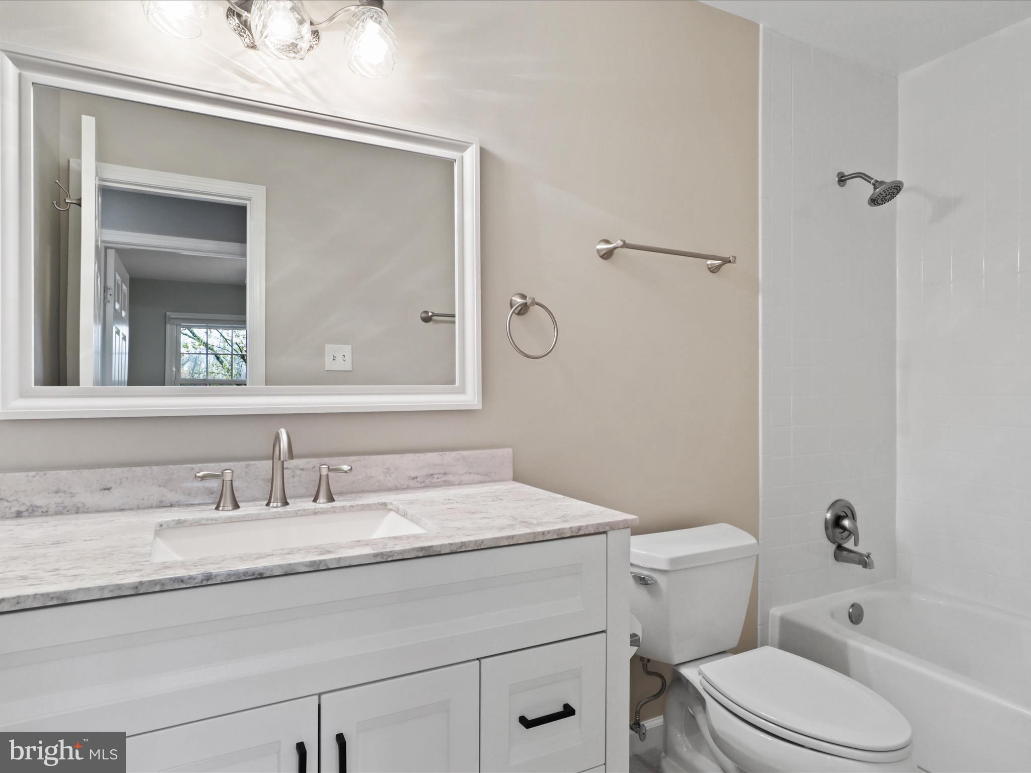 7110 Captains Cove Ct