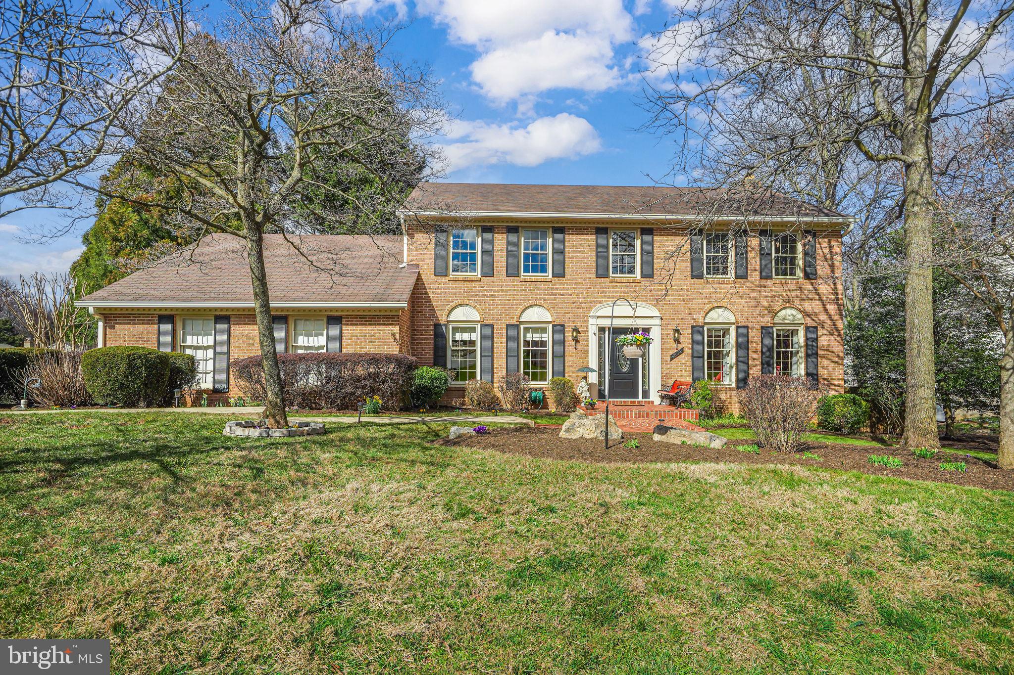 4602 Tiffin Pl