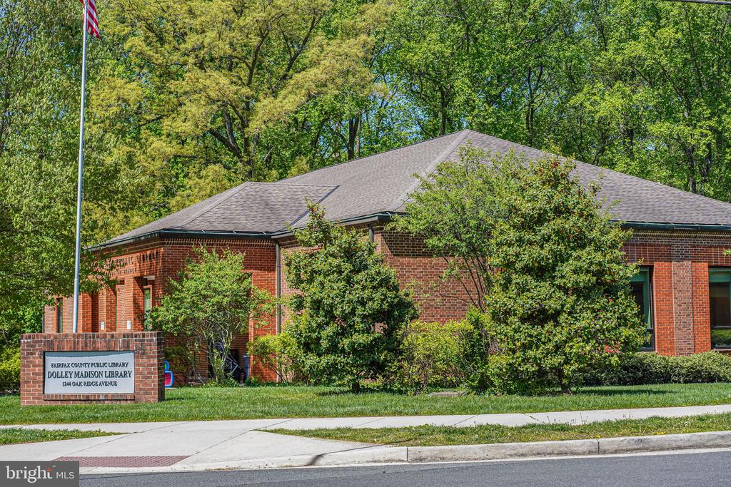 6900 Fleetwood Rd #309