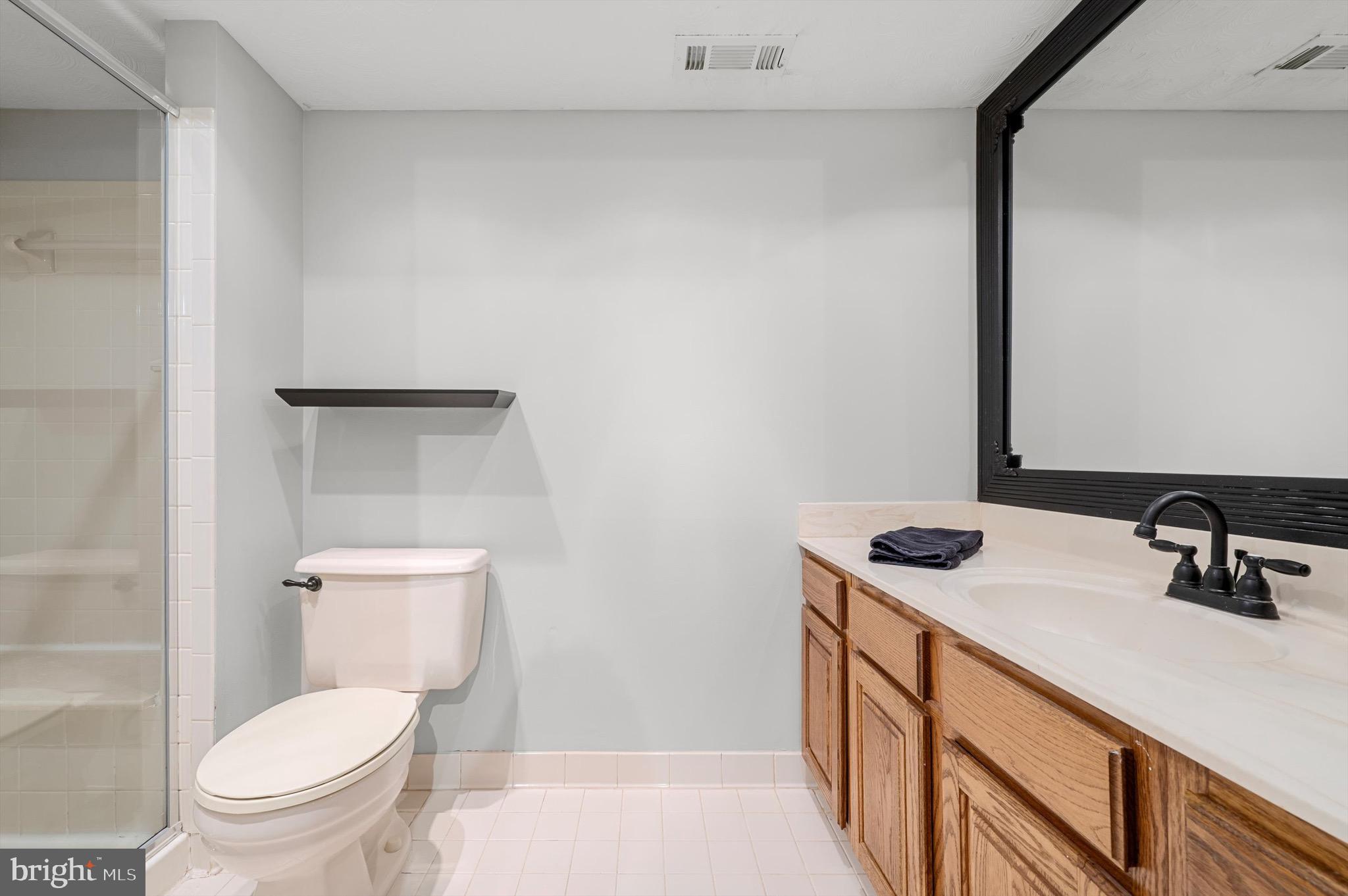 11541 Clara Barton Dr