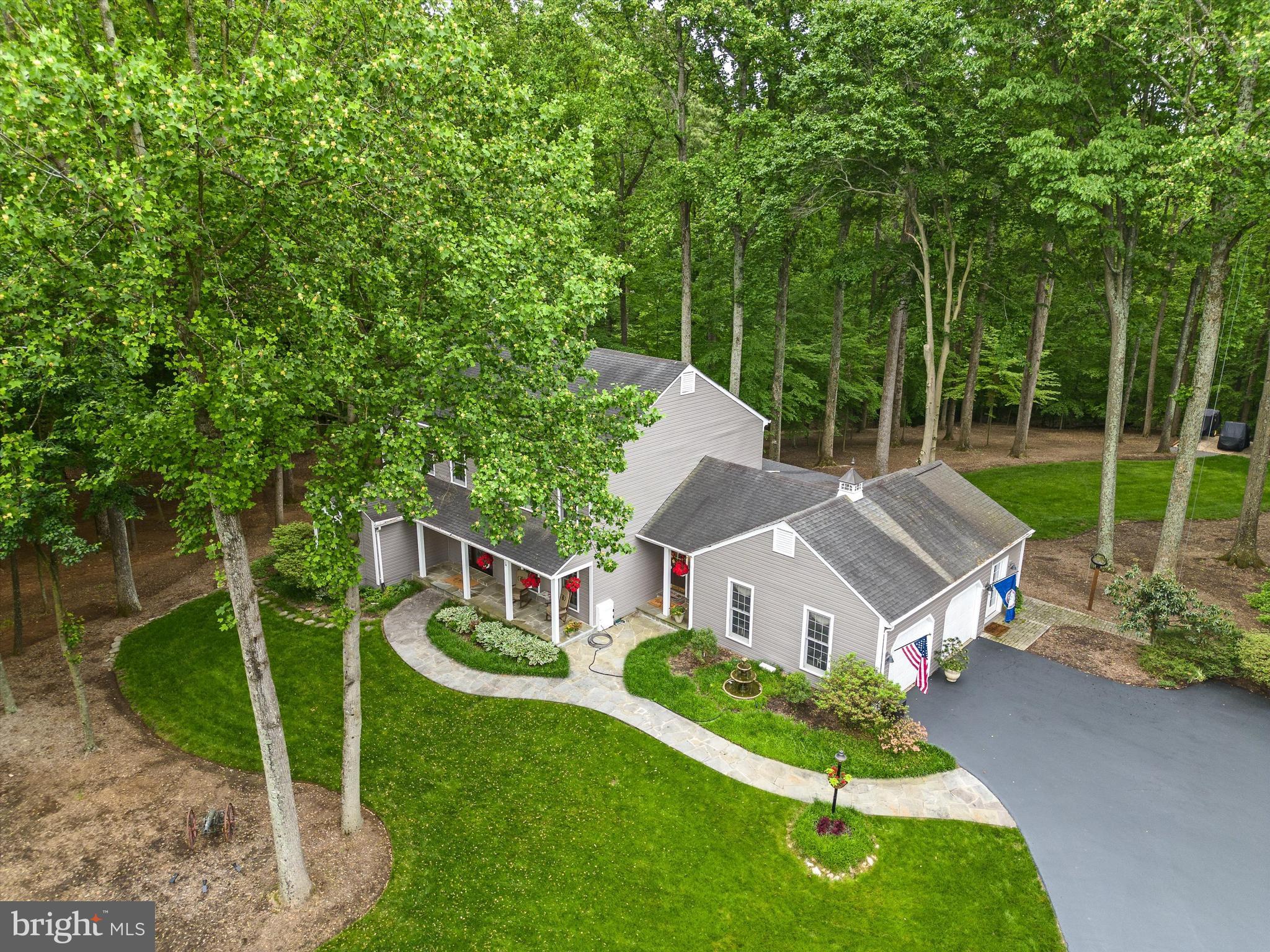 11541 Clara Barton Dr