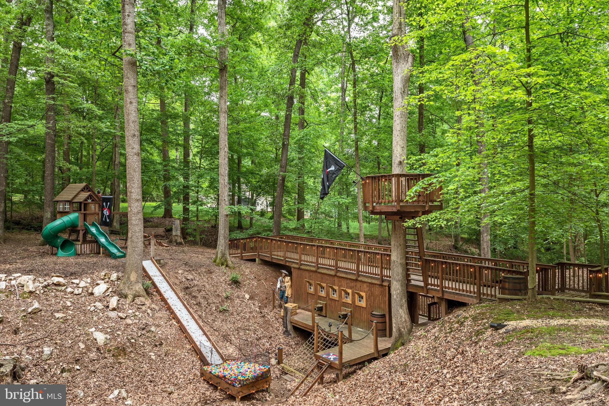 11541 Clara Barton Dr