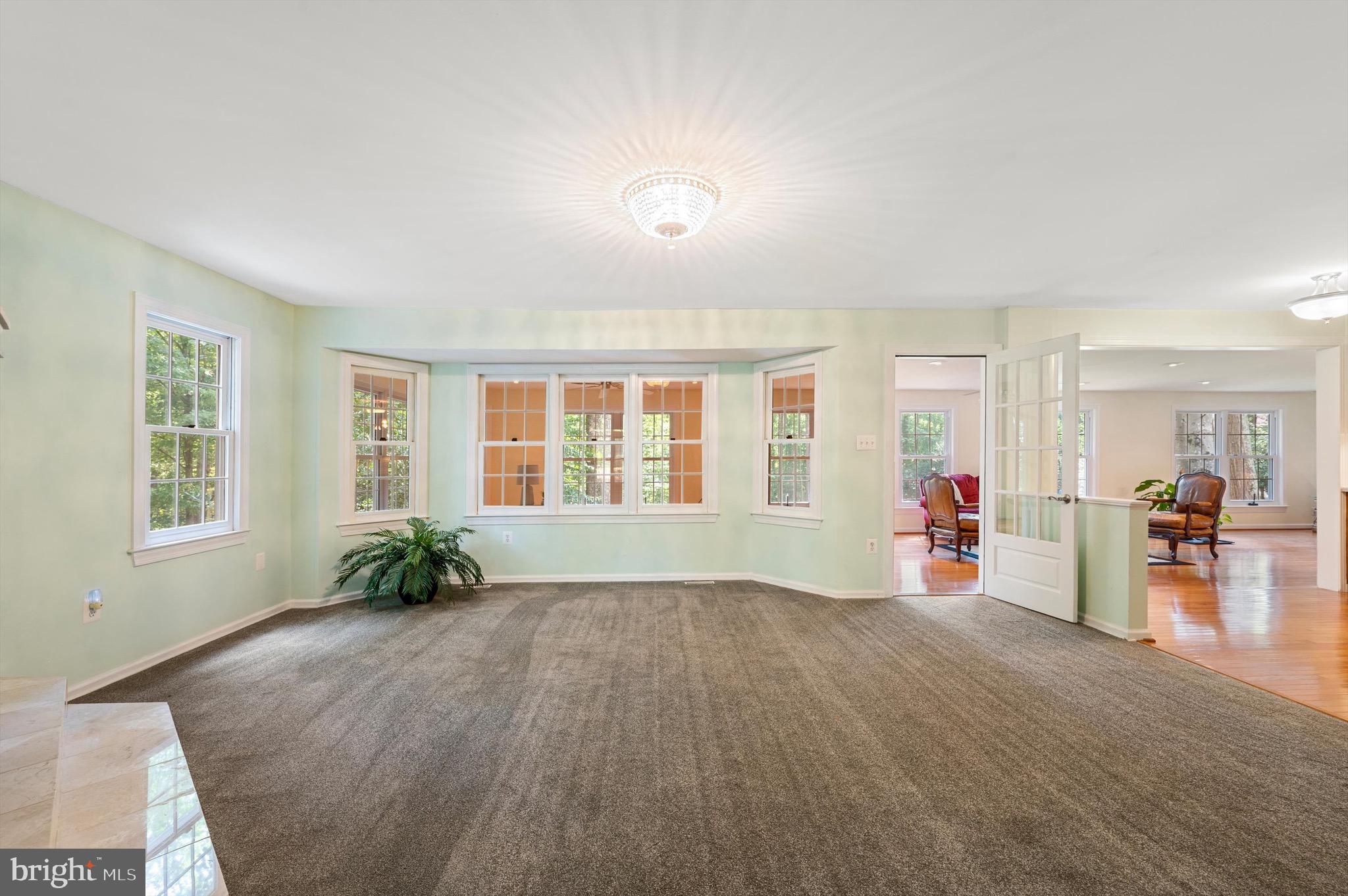 11541 Clara Barton Dr