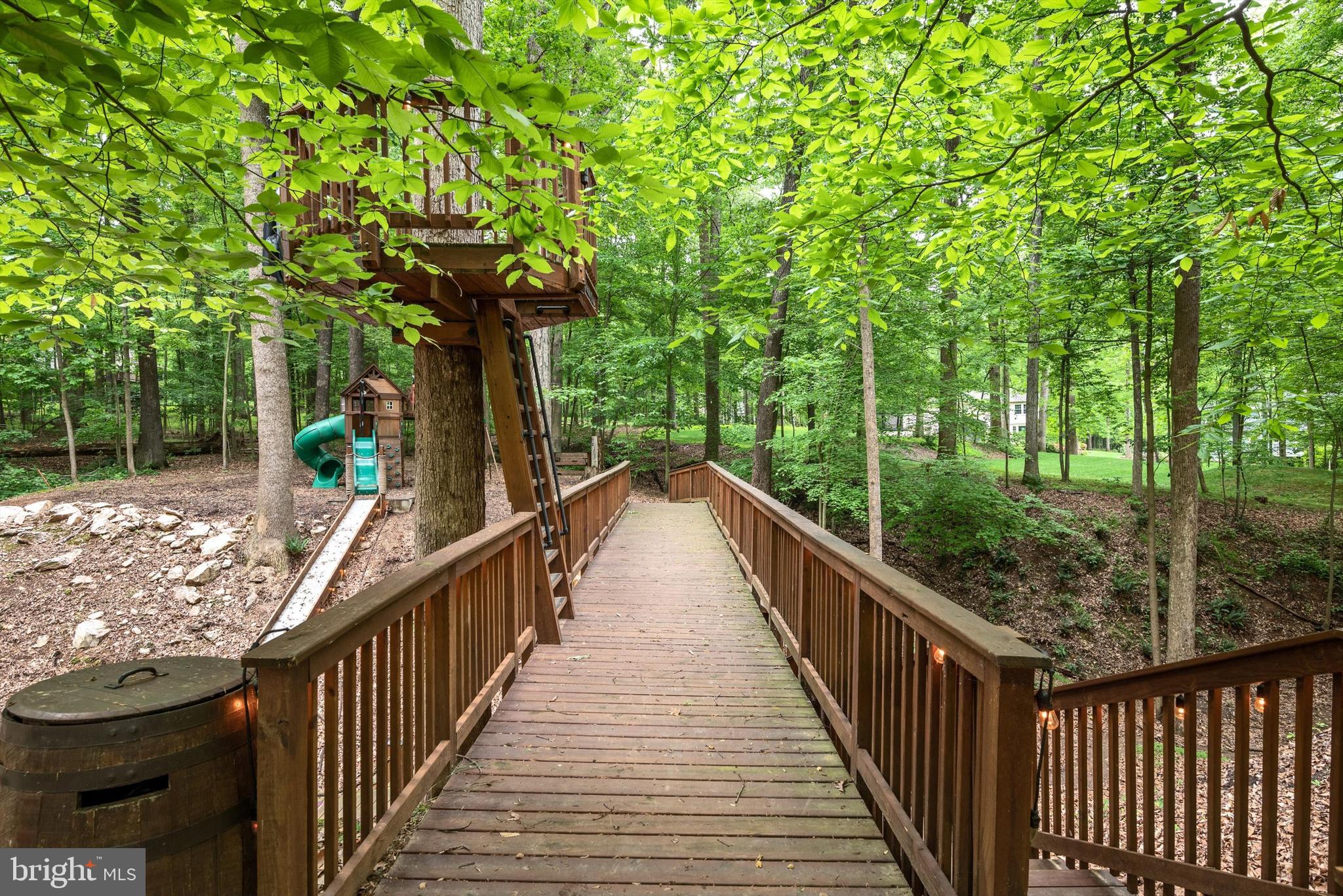 11541 Clara Barton Dr