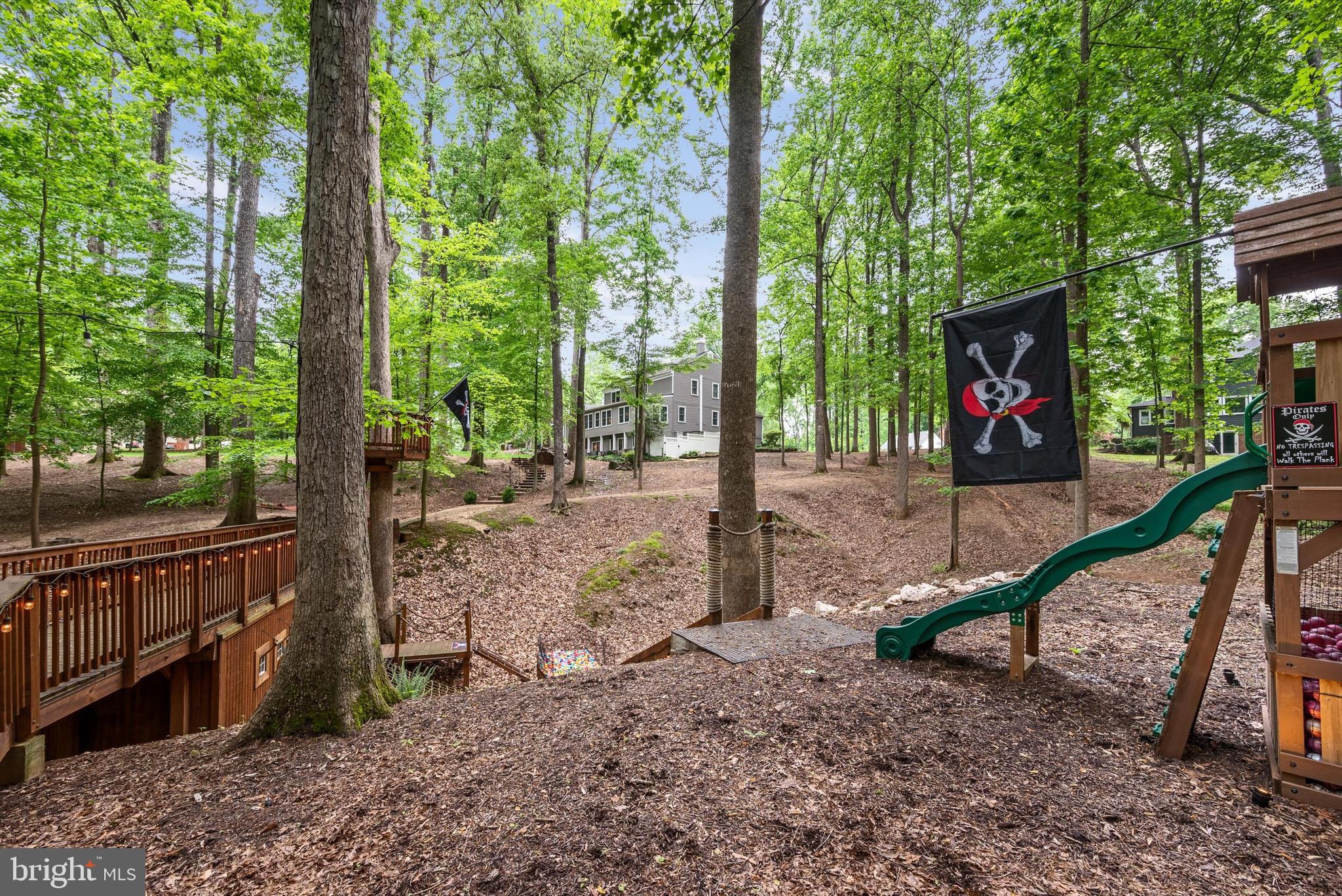 11541 Clara Barton Dr