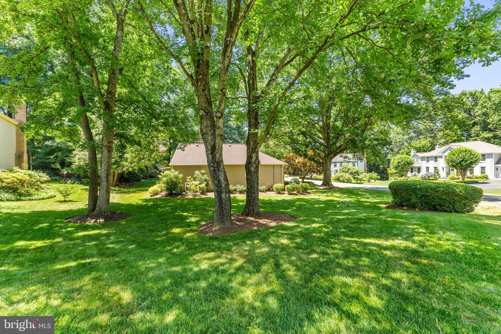 10835 Oakcrest Ct
