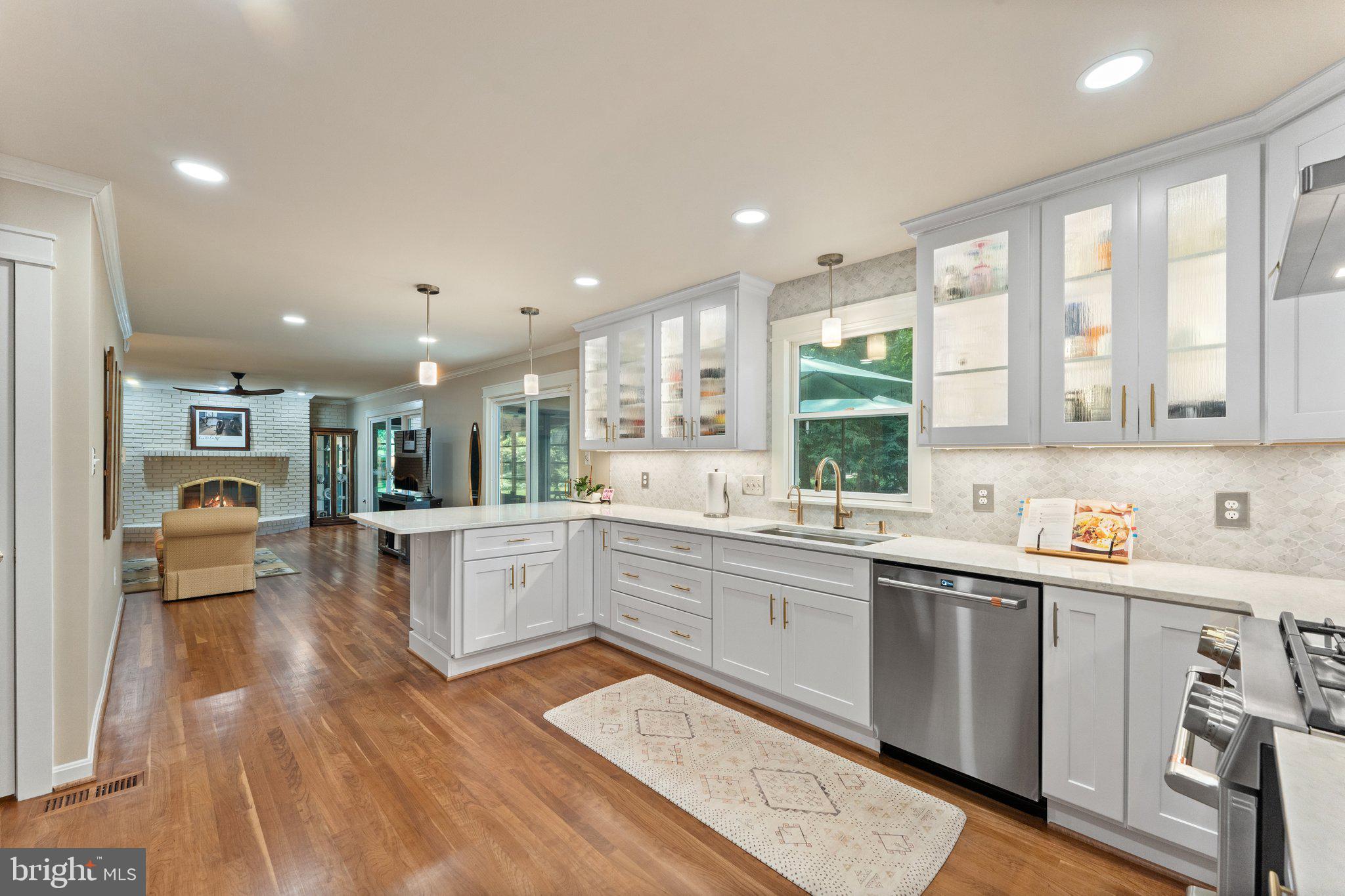 10835 Oakcrest Ct