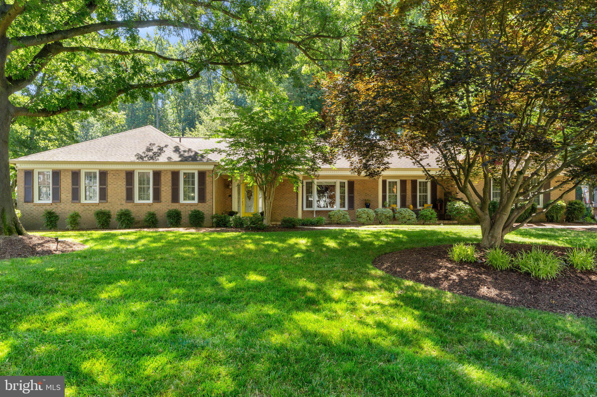 10835 Oakcrest Ct