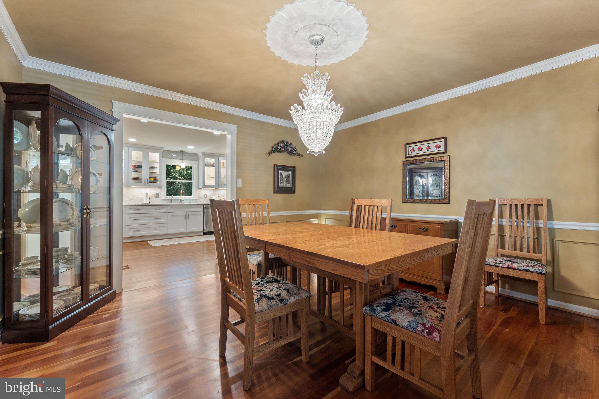 10835 Oakcrest Ct