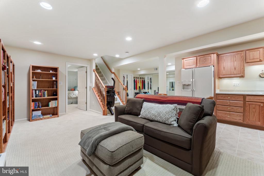 10835 Oakcrest Ct