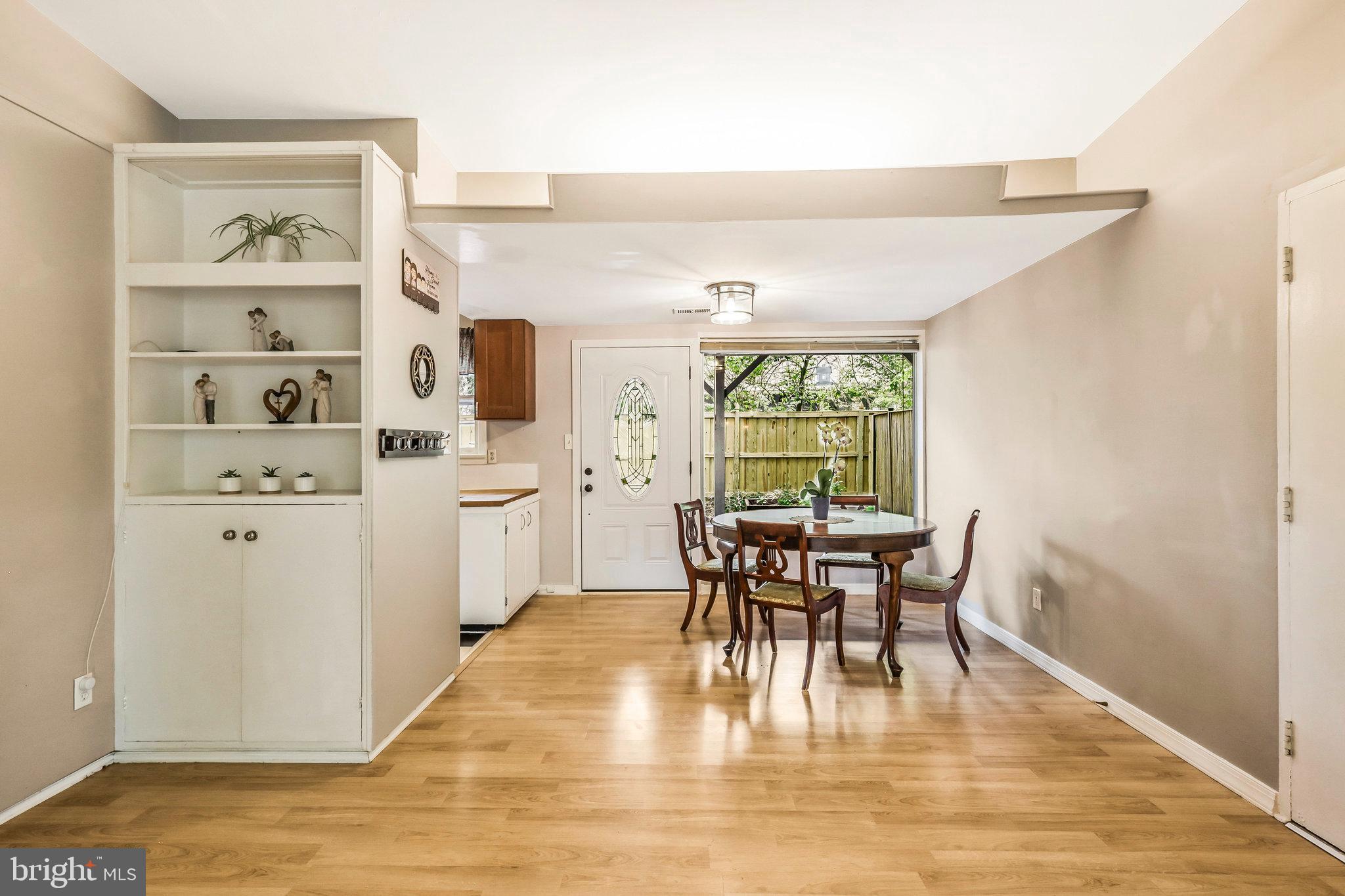 3132 Manor Rd