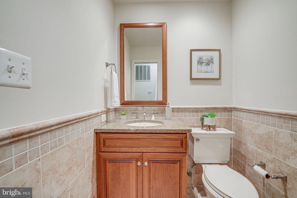 6600 Baymeadow Ct
