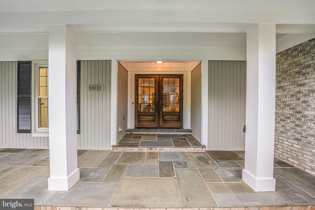 6600 Baymeadow Ct