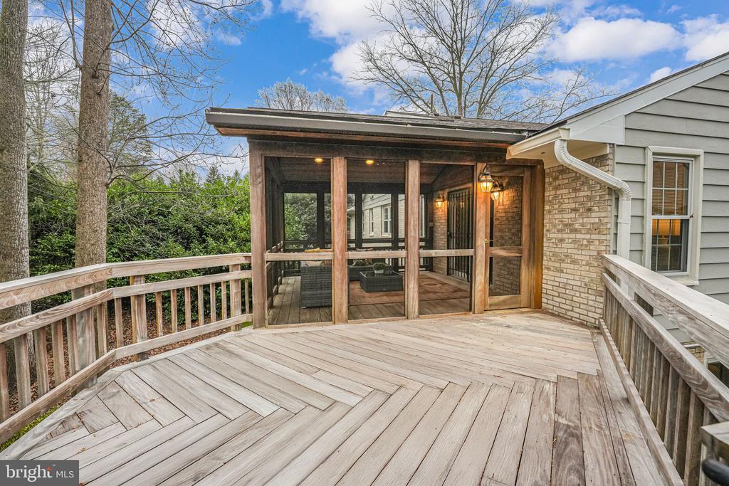 6600 Baymeadow Ct