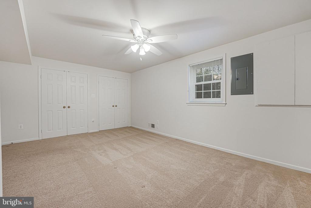 6600 Baymeadow Ct