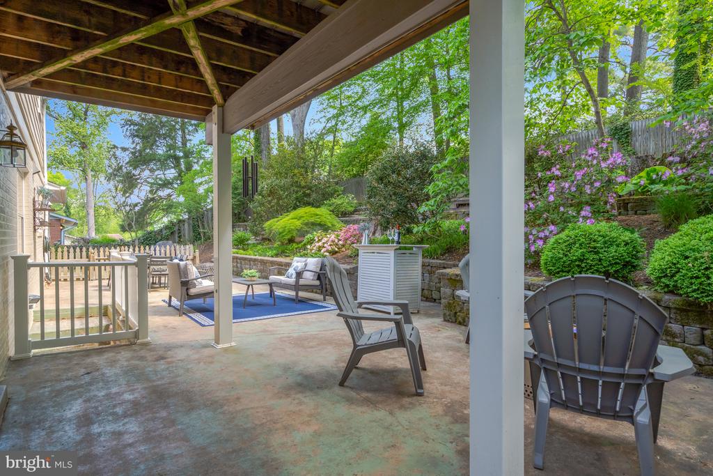 3313 Midland Rd