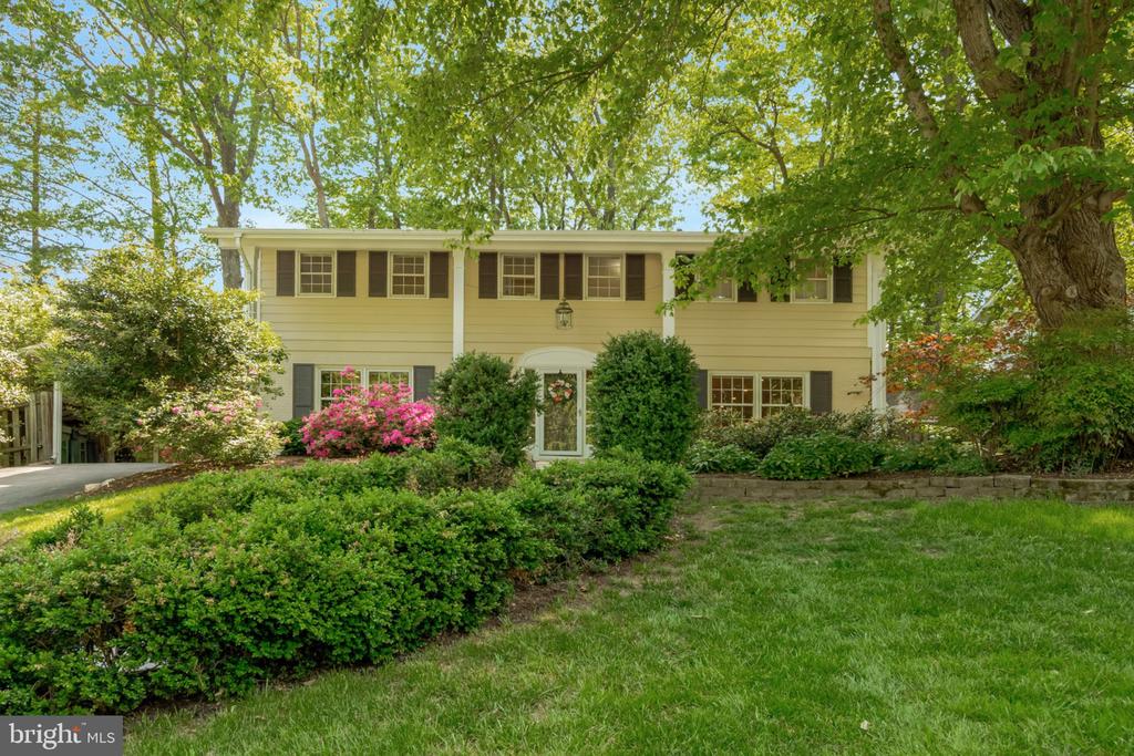 3313 Midland Rd