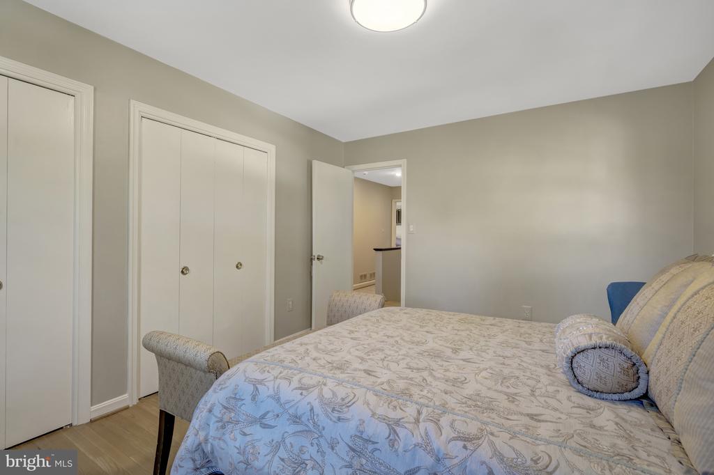 3313 Midland Rd