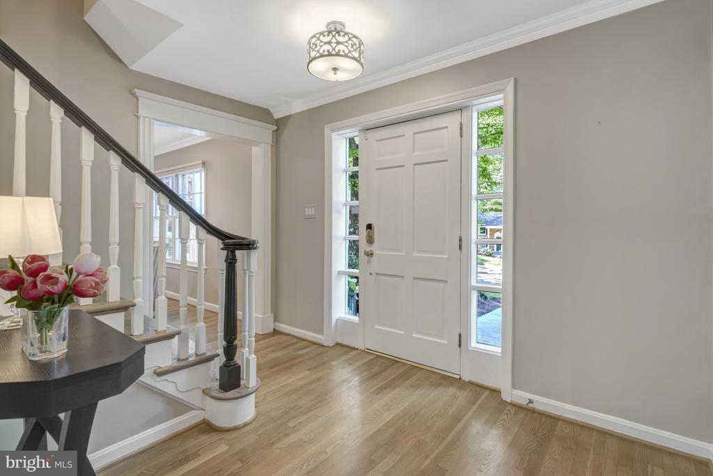 3313 Midland Rd