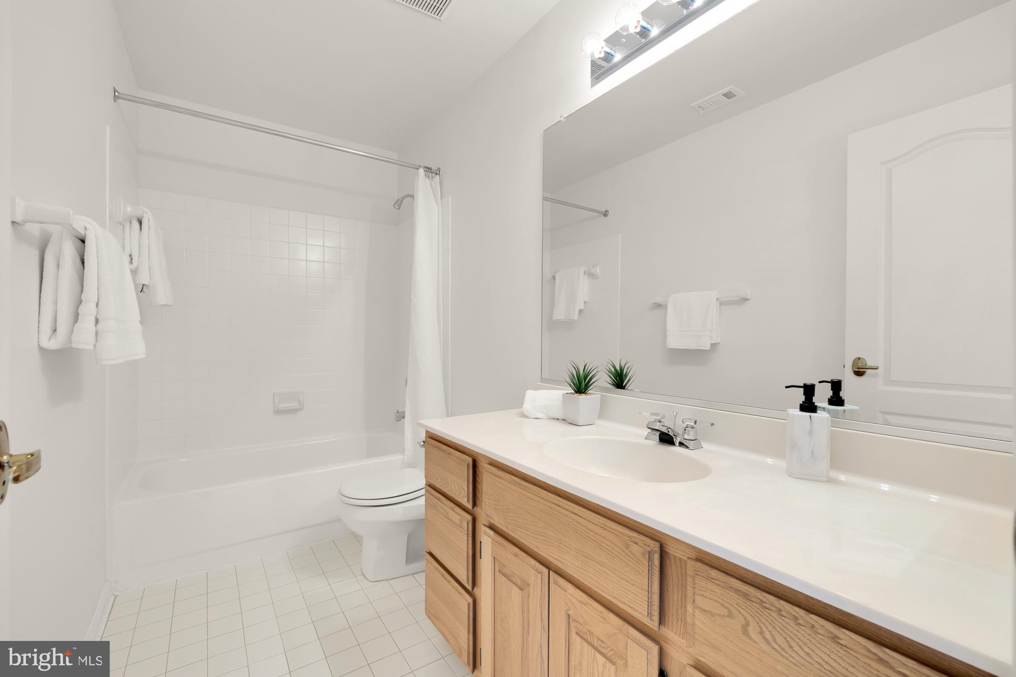 13106 Anvil Pl