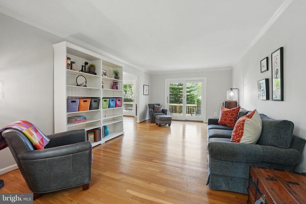 8513 Quaint Ln