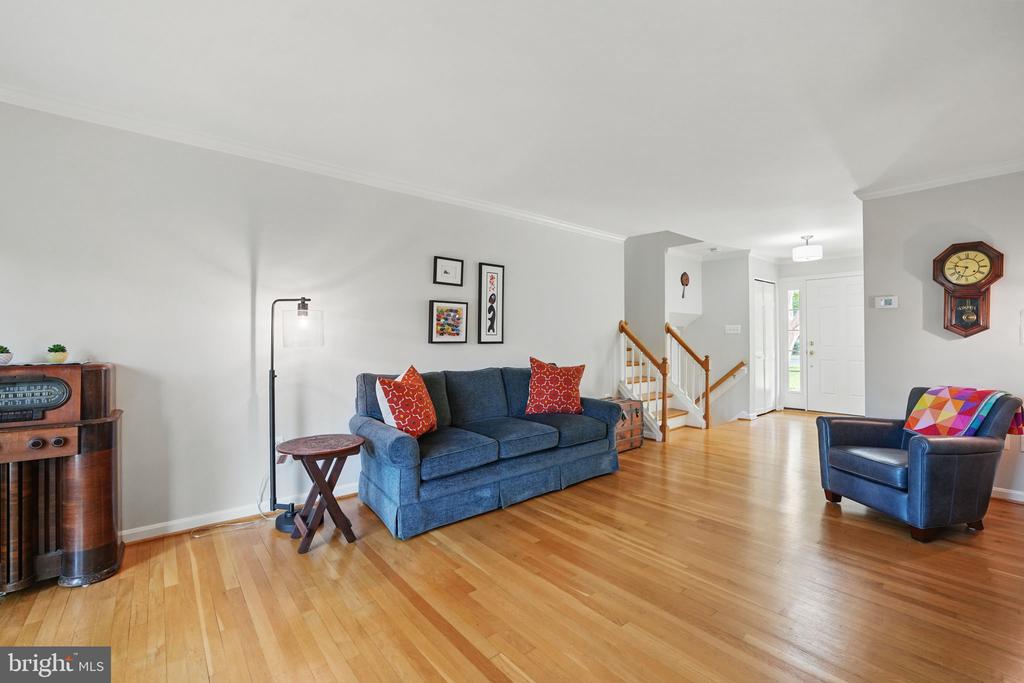 8513 Quaint Ln