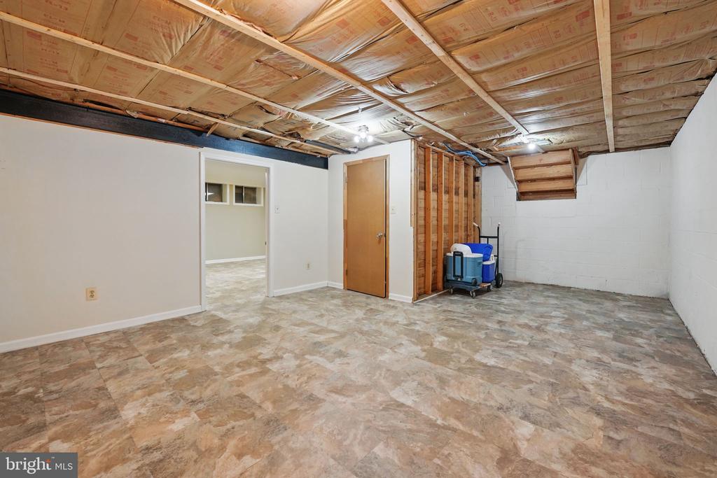 8513 Quaint Ln