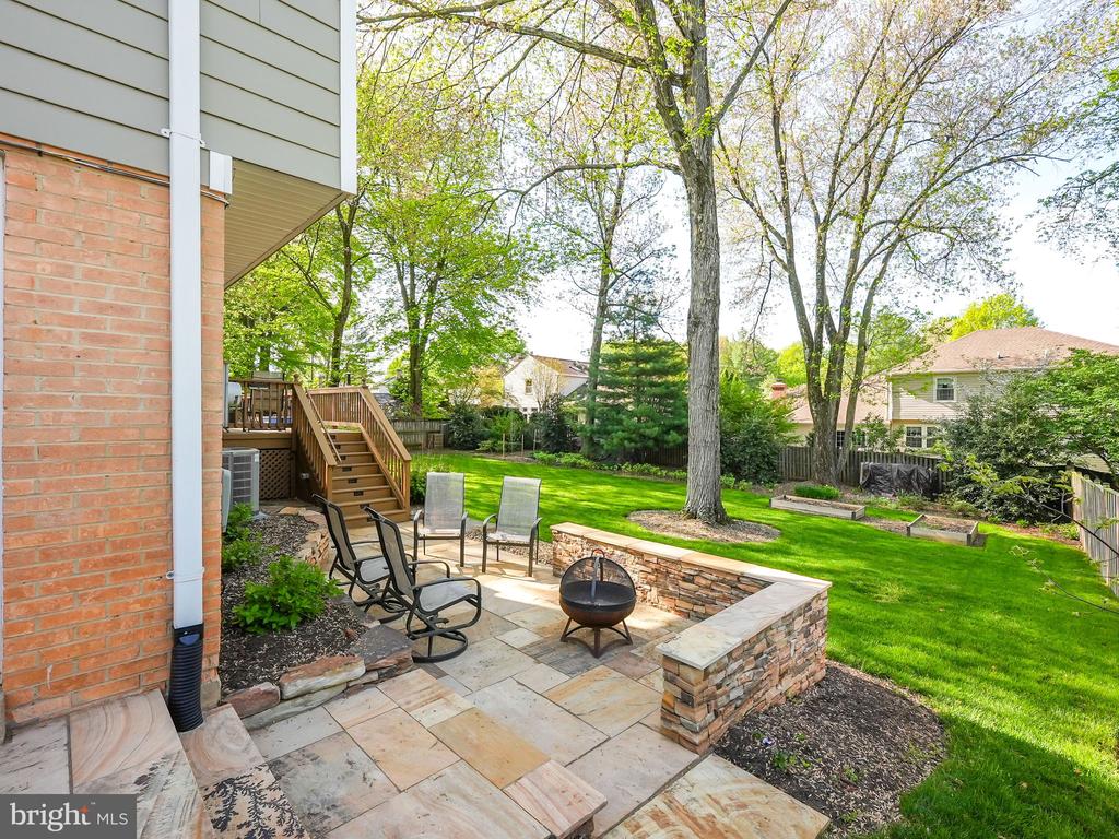 8513 Quaint Ln