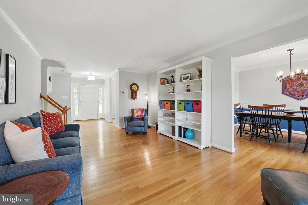 8513 Quaint Ln