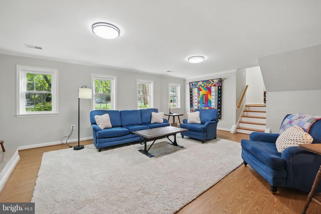8513 Quaint Ln