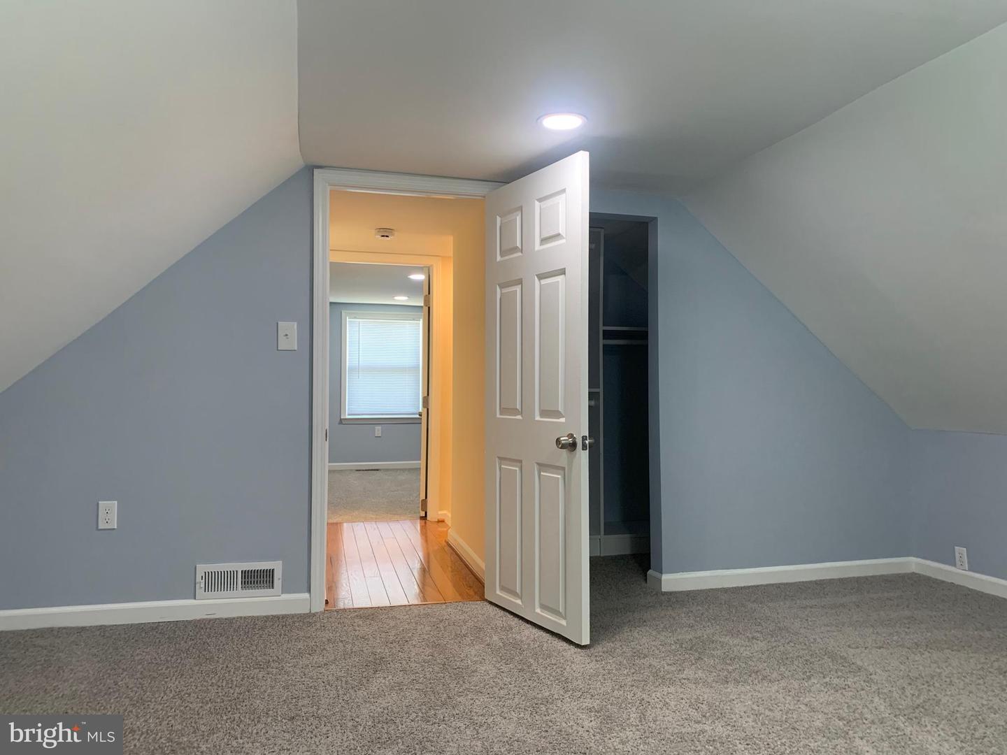 2500 Fairhaven Ave