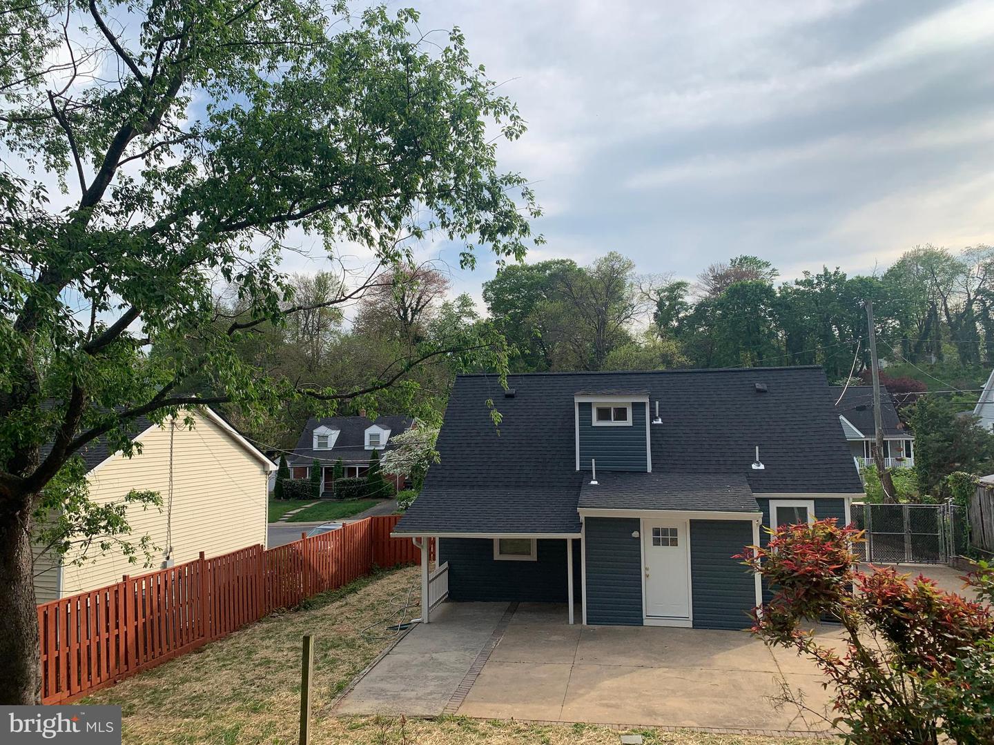 2500 Fairhaven Ave
